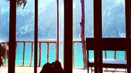 Liburan ke Ora Beach, Maluku - Paket liburan ke Ora Beach