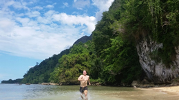 Liburan ke Ora Beach, Maluku - Paket liburan ke Ora Beach